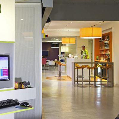 Hotel Ibis Styles Centre Gare Beffroi Lila